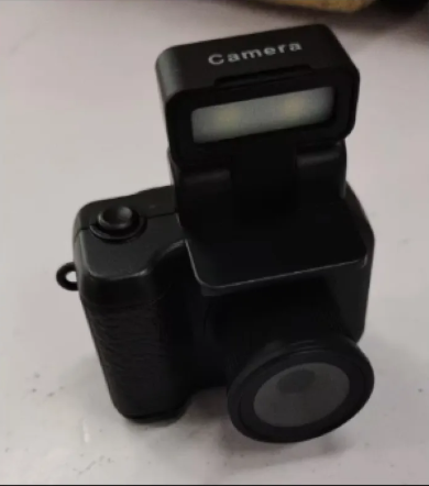Retro Mini Camera